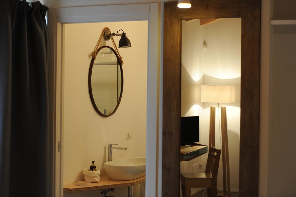 カステル・デル・モンテ Montegusto Bed & Breakfast 部屋 写真